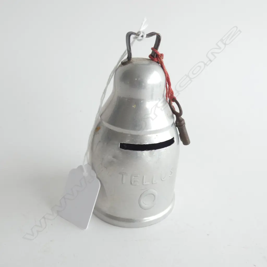 (18428) VINTAGE "TELLUS" ALUMINIUM MONEY BANK w KEY Image 1++