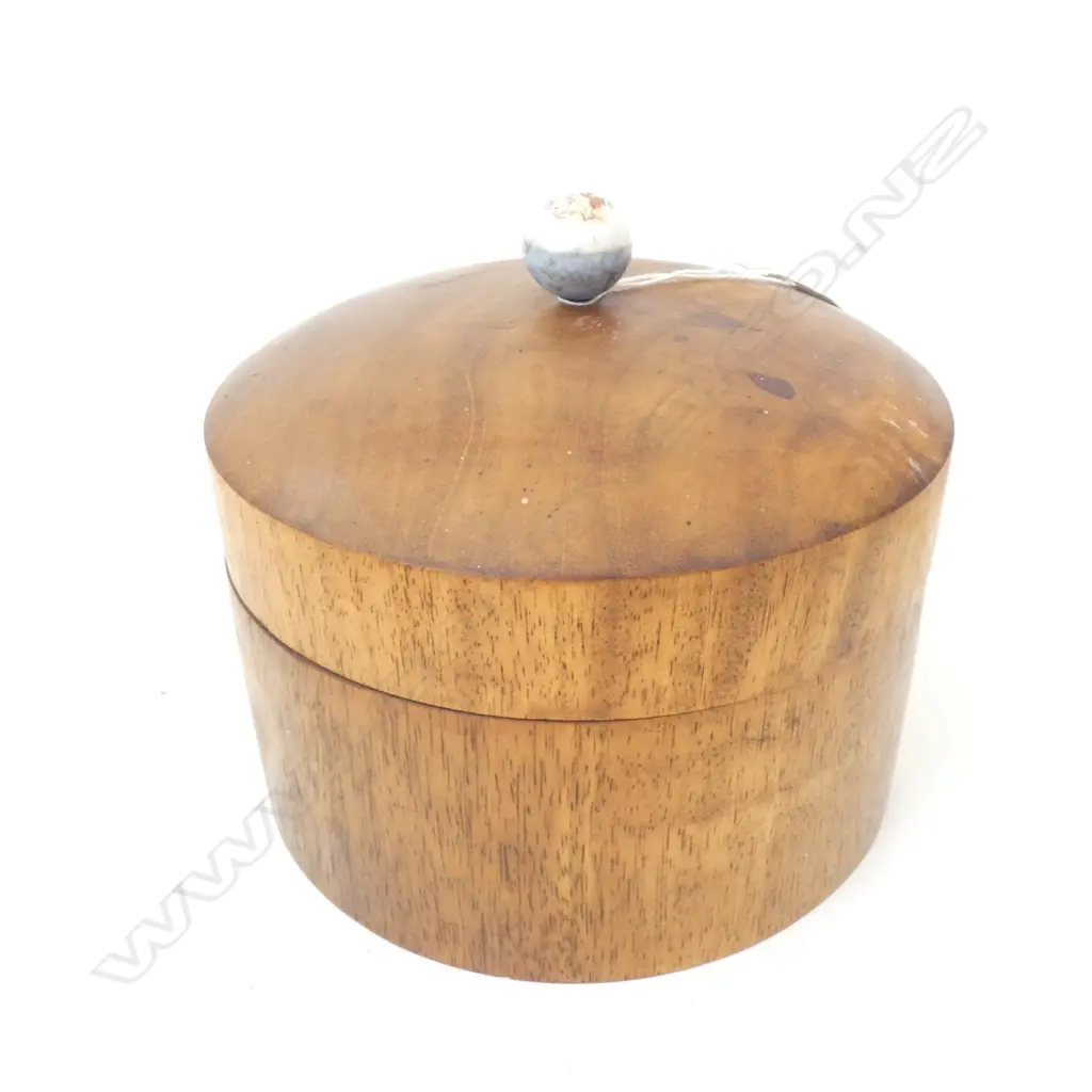 WOODEN COLLAR BOX 175mm dia Image 1++