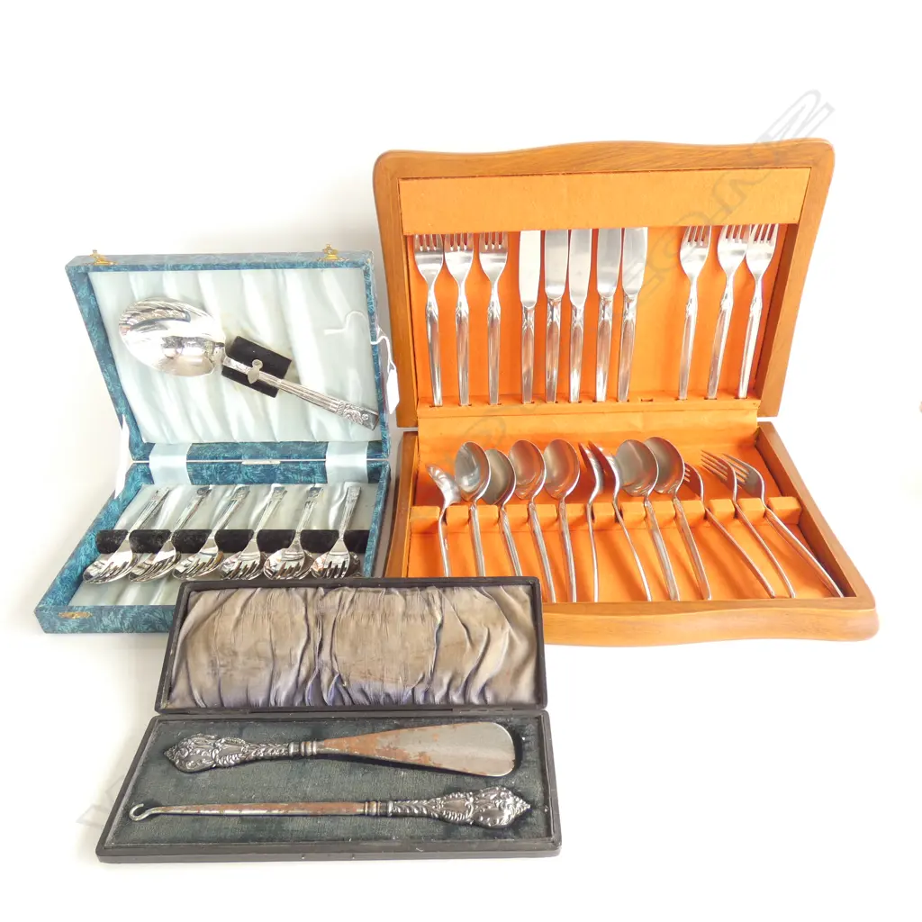 WOODEN BOX CUTLERY + ANGORA DESSERT SET Image 1++