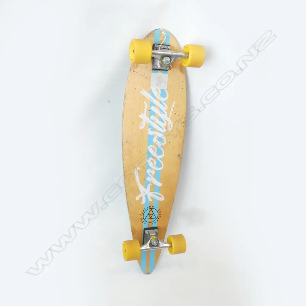 AOTEAROA N.Z FREESTYLE LONGBOARD SKATEBOARD L 940 MM Image 1++