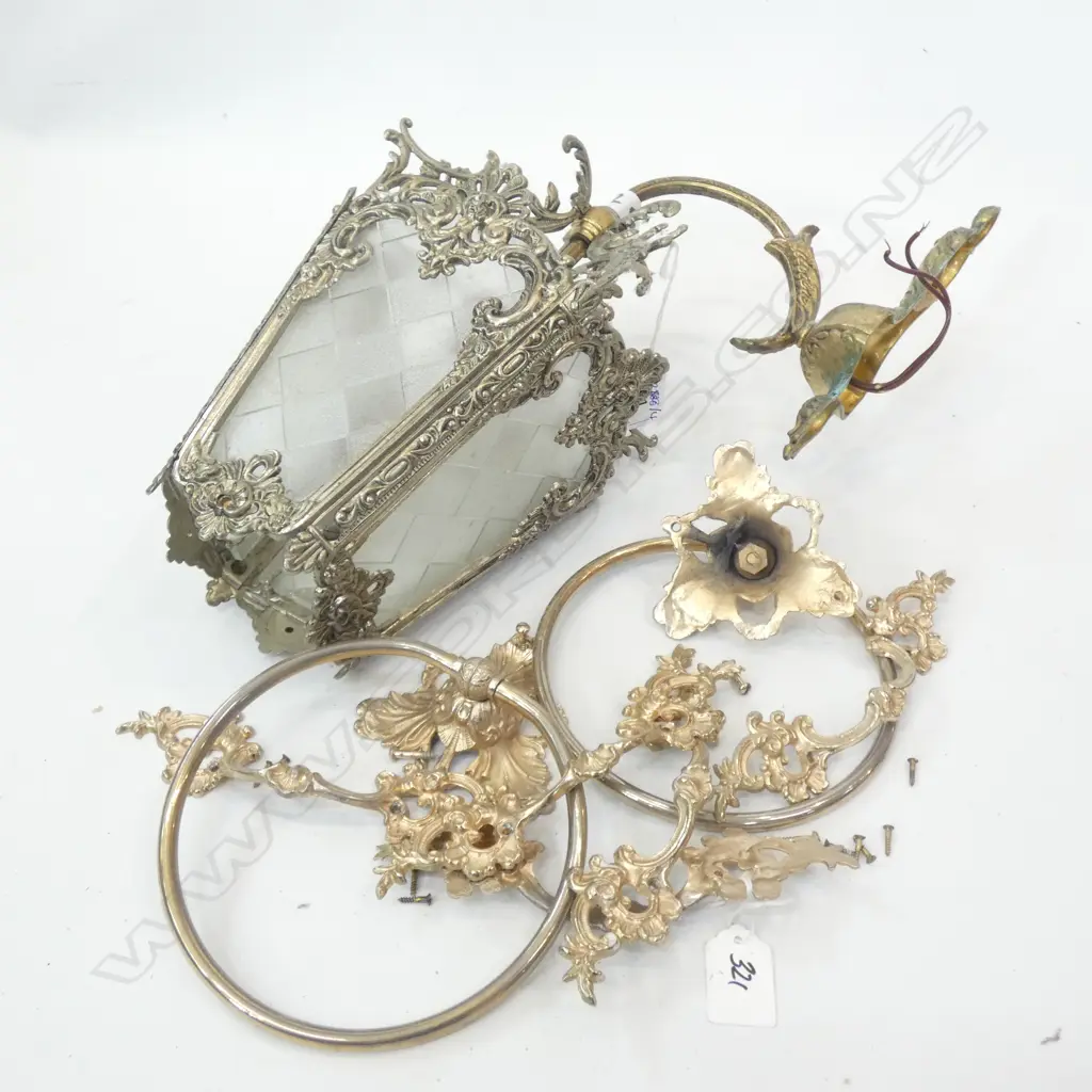 ORNATE METAL LIGHT FITTING + 5 DRAWER HANDLES 2 TOWEL RINGS H 470 MM Image 1++