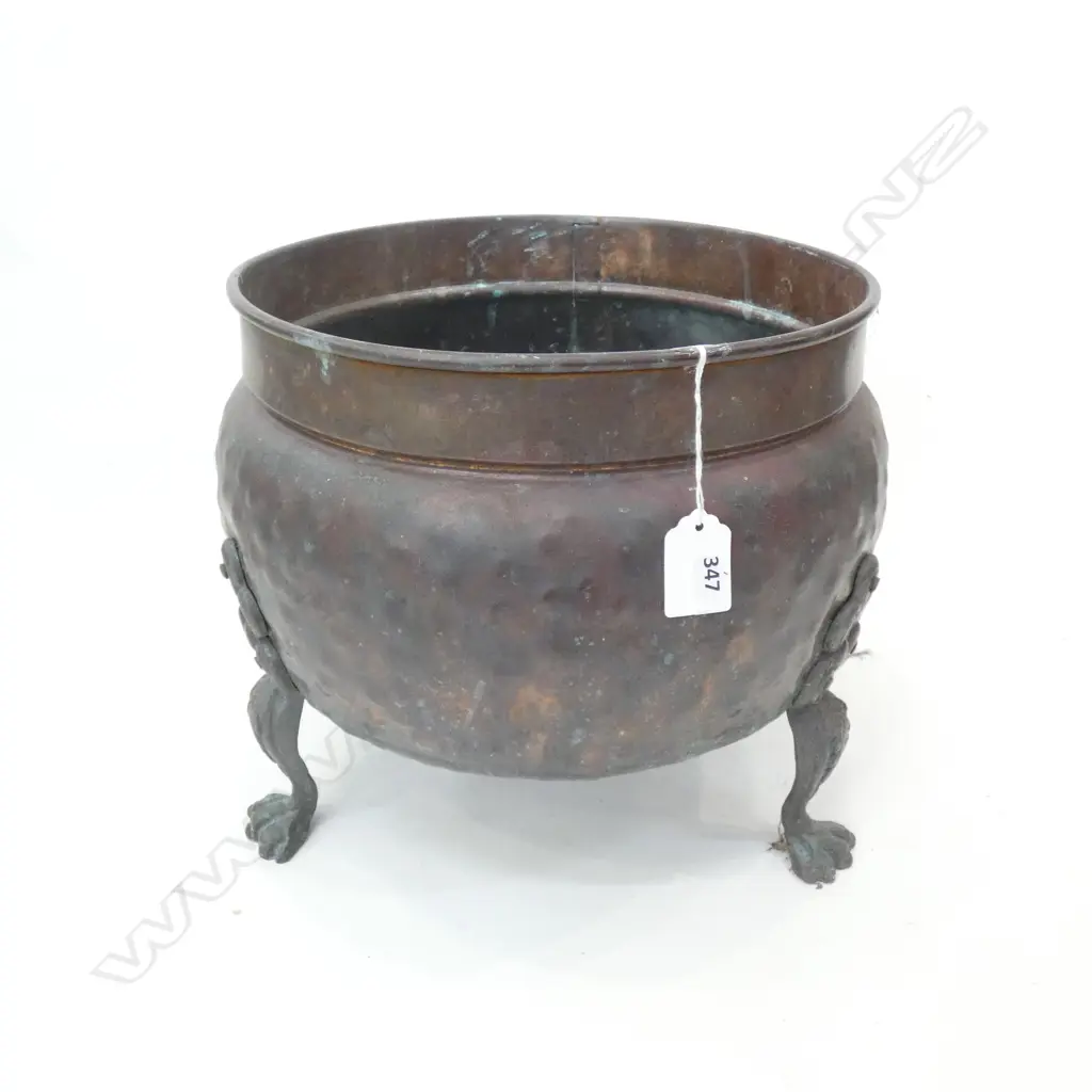 OLD BEATEN COPPER JARDINIERE ON 3 LION'S PAW FEET Image 1++
