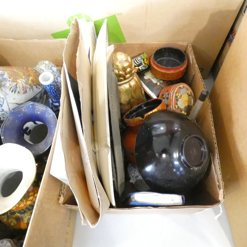 BOX LOT GILDED WALL SHELF, PAPIER MACHE BOXES ETC Image 1++