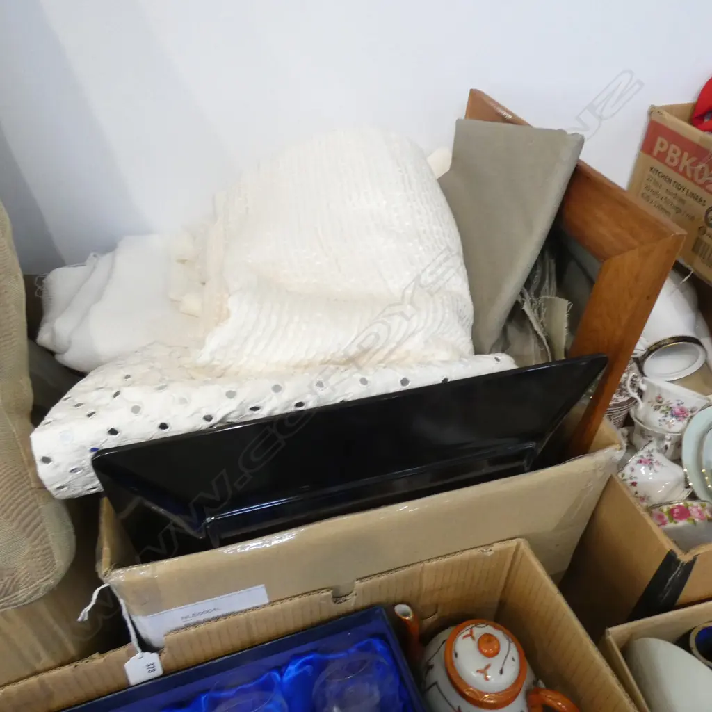 BOX LOT ASST. CERAMICS, MIRROR, LINENS, WHITE TOWEL ROBE Image 1++