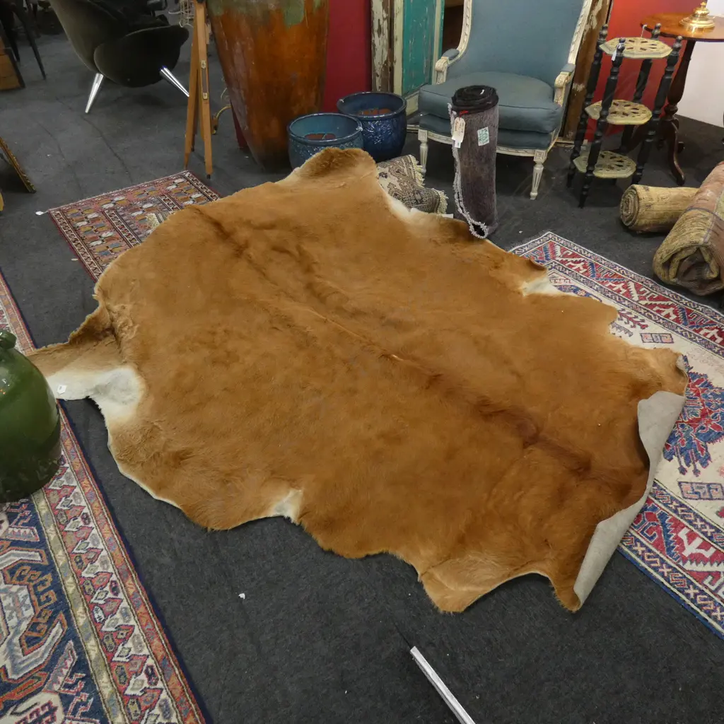BROWN COW HIDE RUG  Image 1++