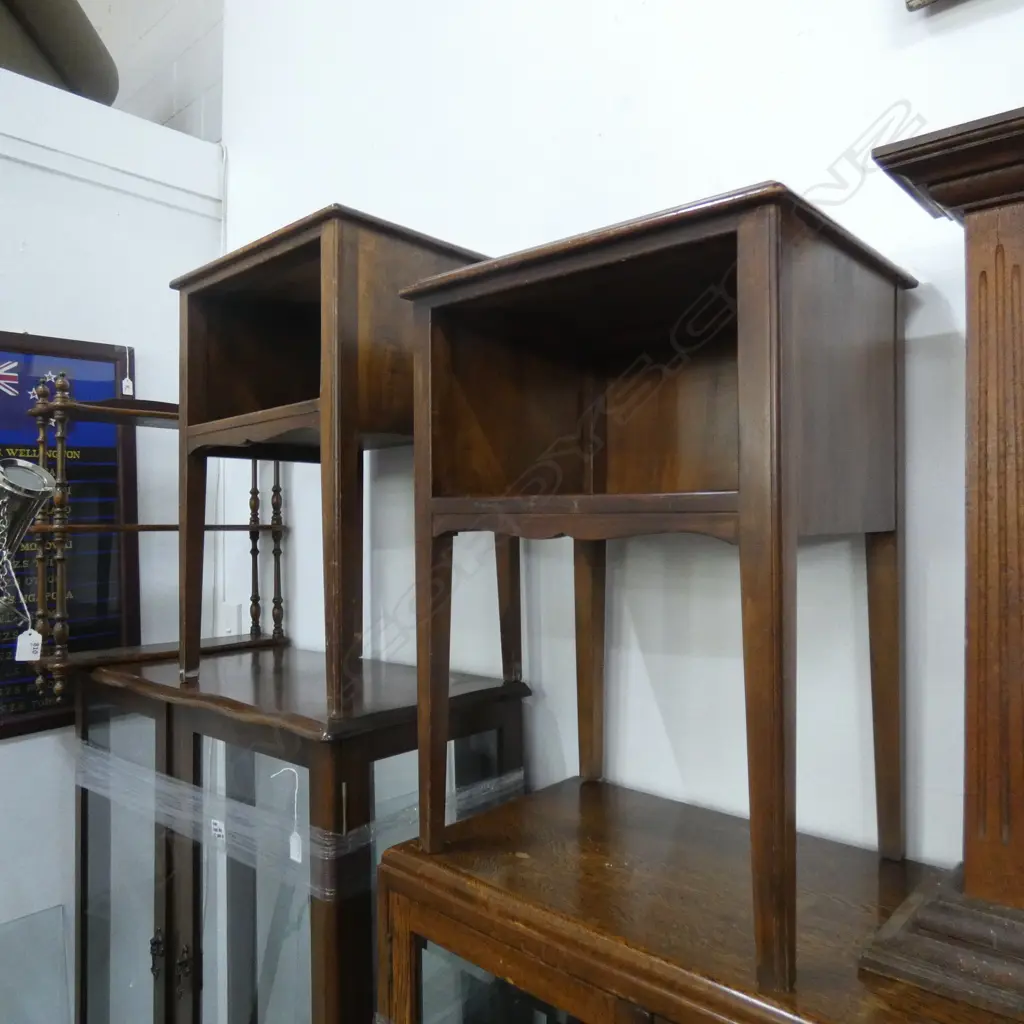 PR MAHOGANY BEDSIDE CABINETS (WEAR TO TOP ON ONE) Image 1++