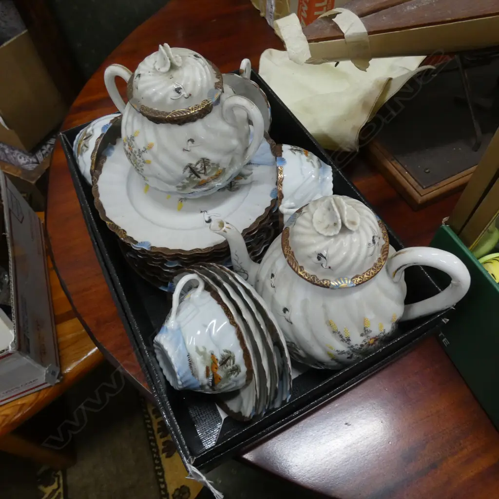 BOX LOT ORIENTAL TEA SET Image 1++
