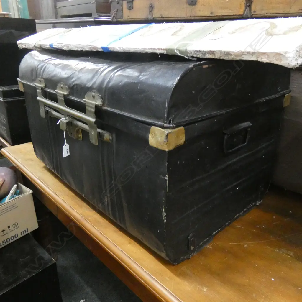 BLACK PAINTED METAL TRUNK L.700mm Image 1++