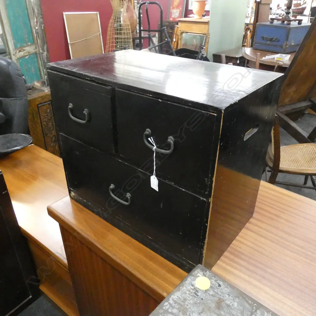 SM VINTAGE BLACK LACQUER JAPANESE TANSU CHEST 3 DRAWER 510 X 310 X 440MM Image 1++