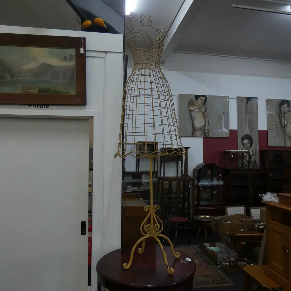 WIRE FORM DRESS MANNEQUIN H.1510mm Image 1++