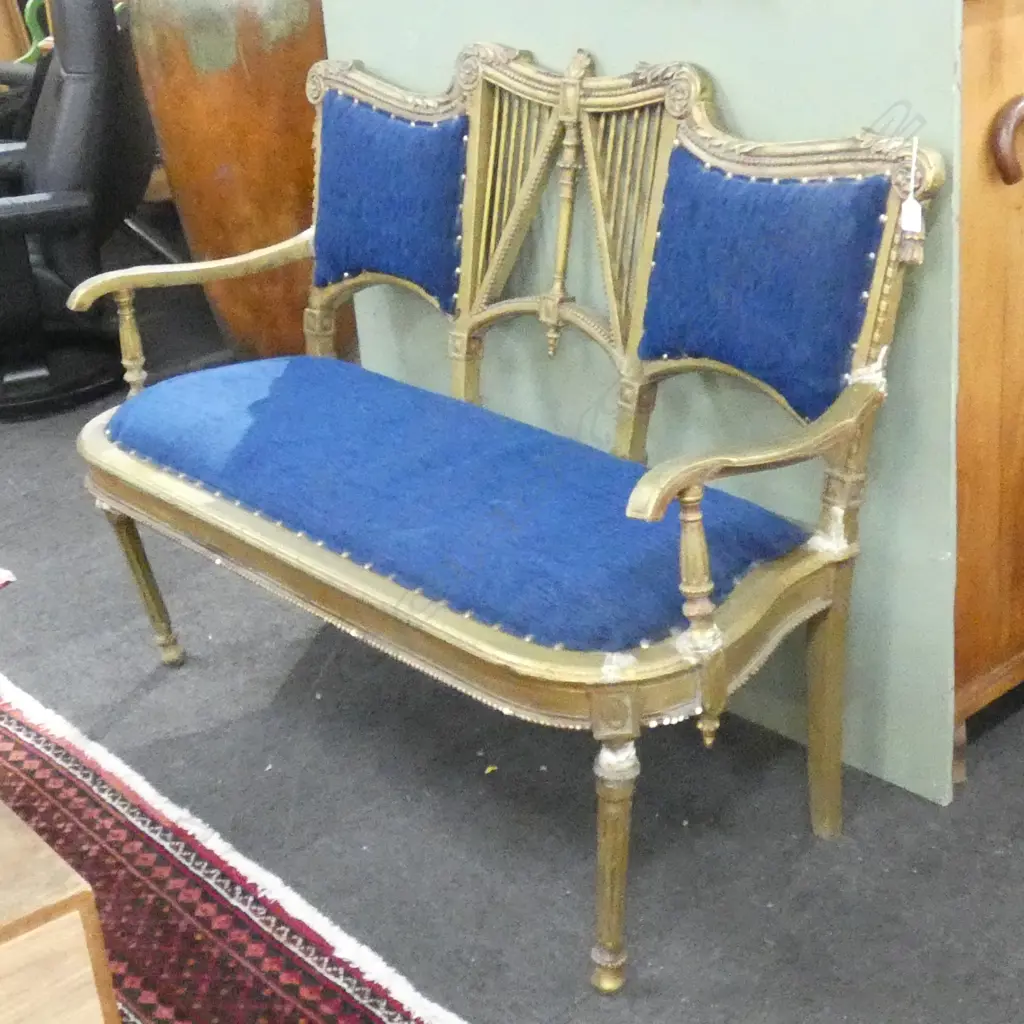 OLD SEATTEE GOLD PAINTED / BLUE UPHOLSTERY W.1285mm...NEEDS RESTORATION Image 1++