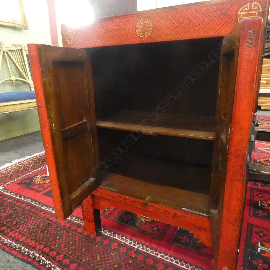 RED LACQUER CHINESE CABINET... Image 1++