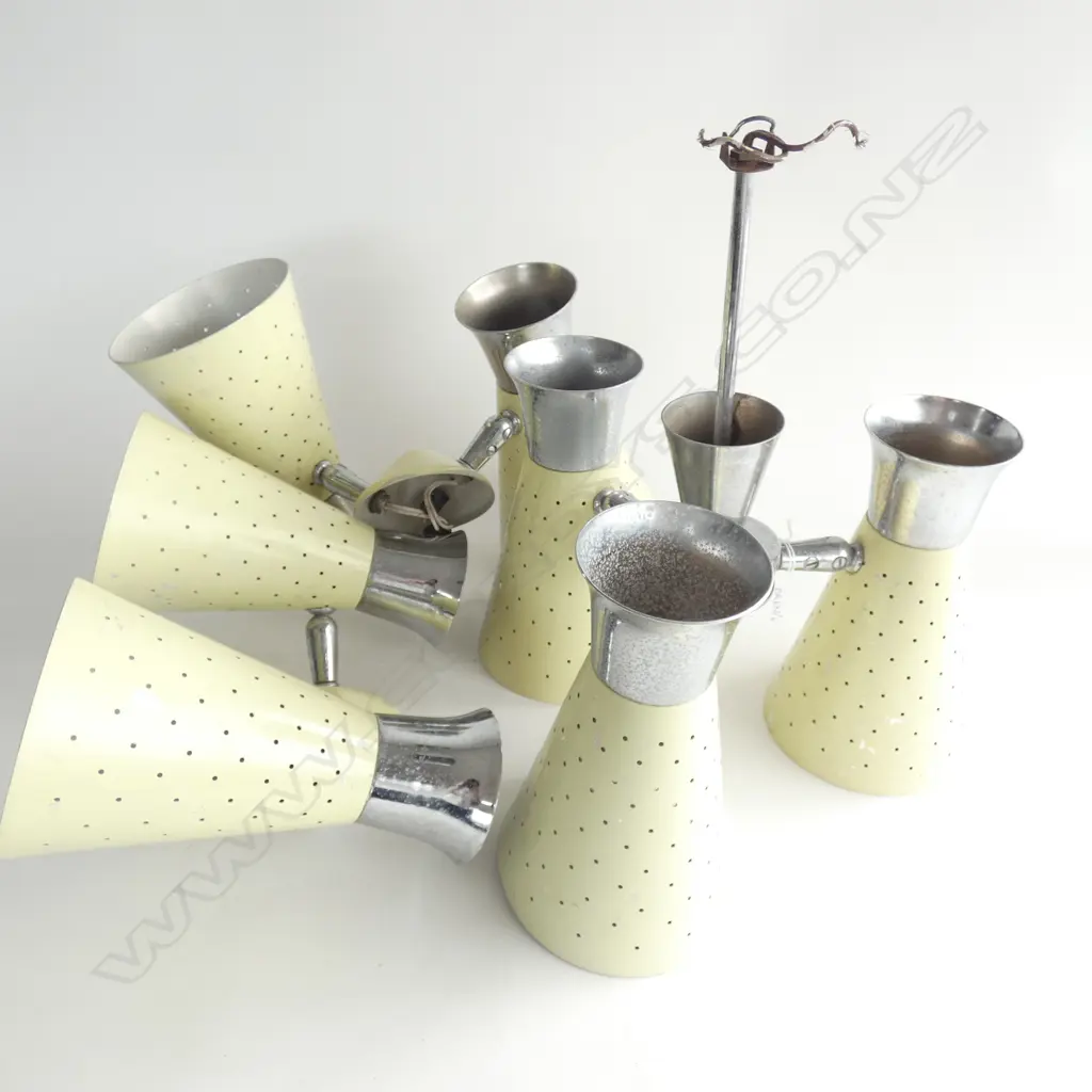 3 VINTAGE SHADES; PENDANT & 2 SCONCES  Image 1++