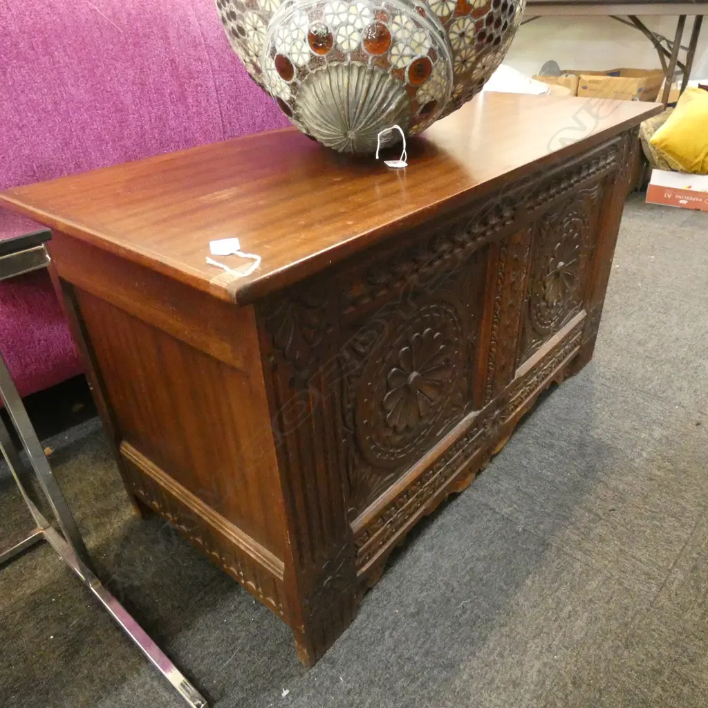 JACOBEAN STYLE CARVED BOX... Image 1++