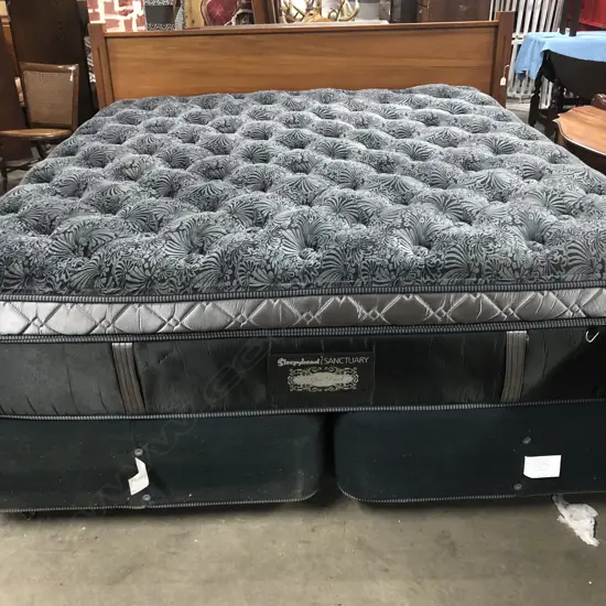 SLEEPYHEAD 'SCANTUARY' KING BED MATTRESS & SPLIT BASE