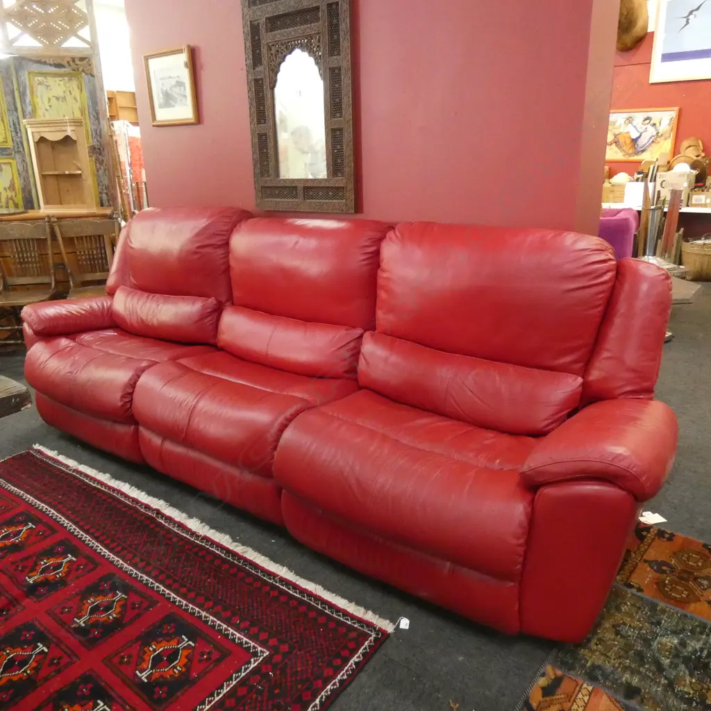 1 BIG RED LEATHER RECLINING LOUNGE SUITE Image 1++