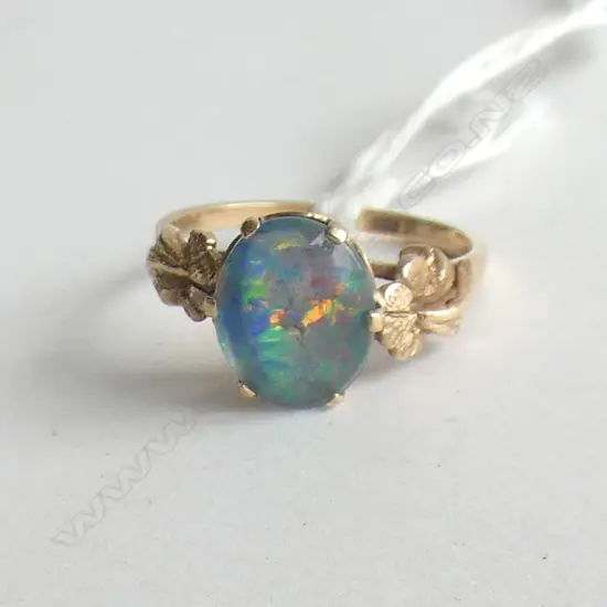 9ct ROSE GOLD & OPAL DOUBLET RING 3.32gm