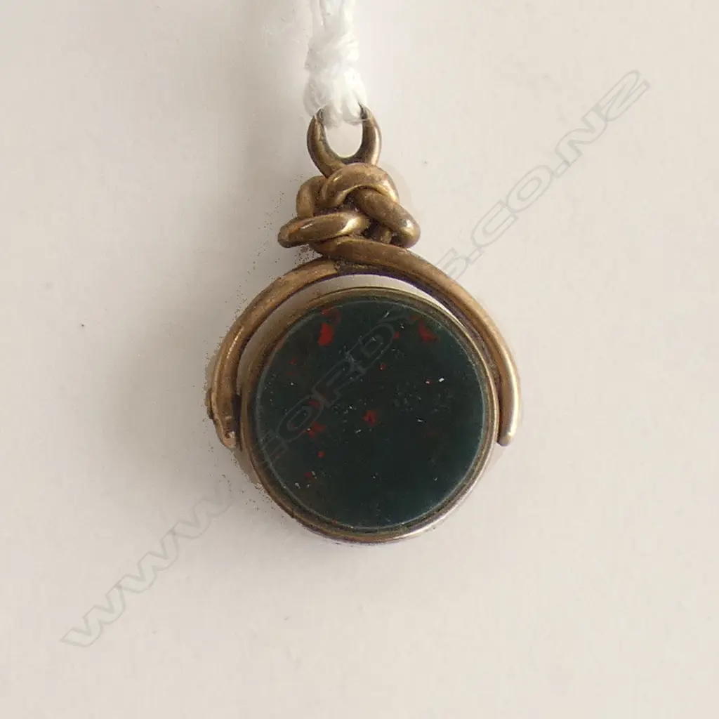 c1900 SMALL 9CT FOB SWIVEL BLOODSTONE & CHALEDONY PANELS Image 1++