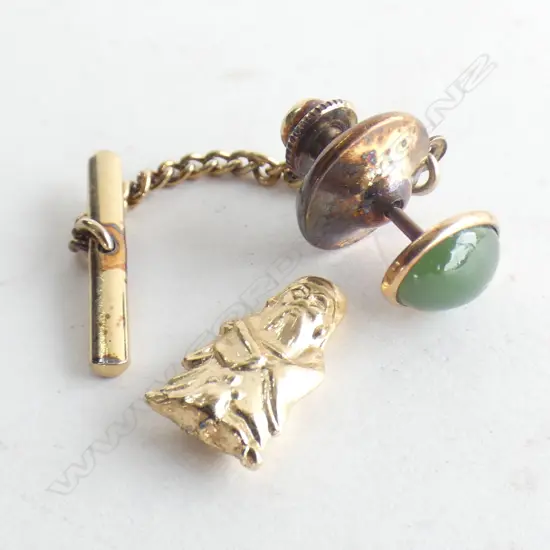 GOLD ? TINY BUDDHA + 9CT & POUNAMU TIE PIN