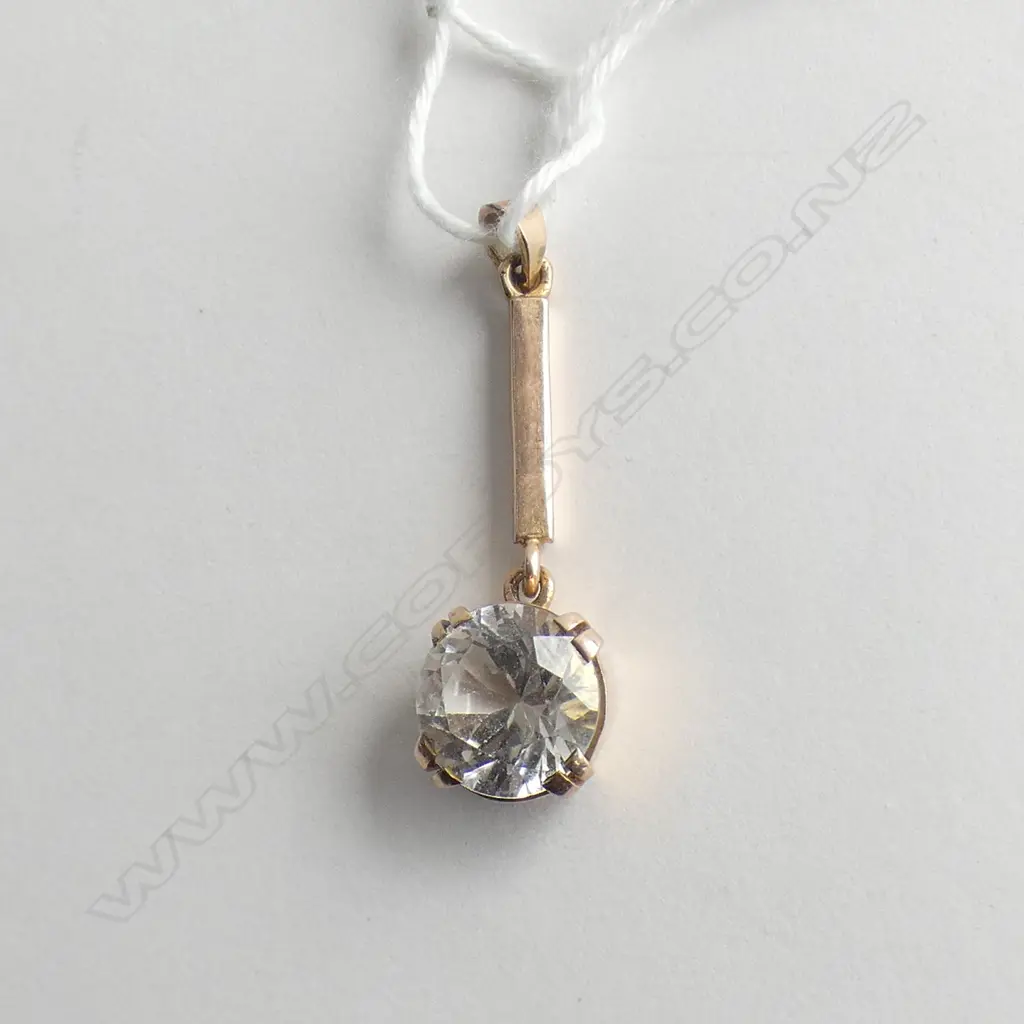 RETRO 9CT & LGE BERYL DROP BAR PENDANT Image 1++