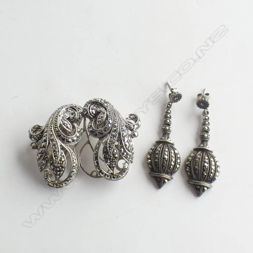 PAIR MARCASITE EARRINGS AND A BROOCH (converts into two clips) Image 1++