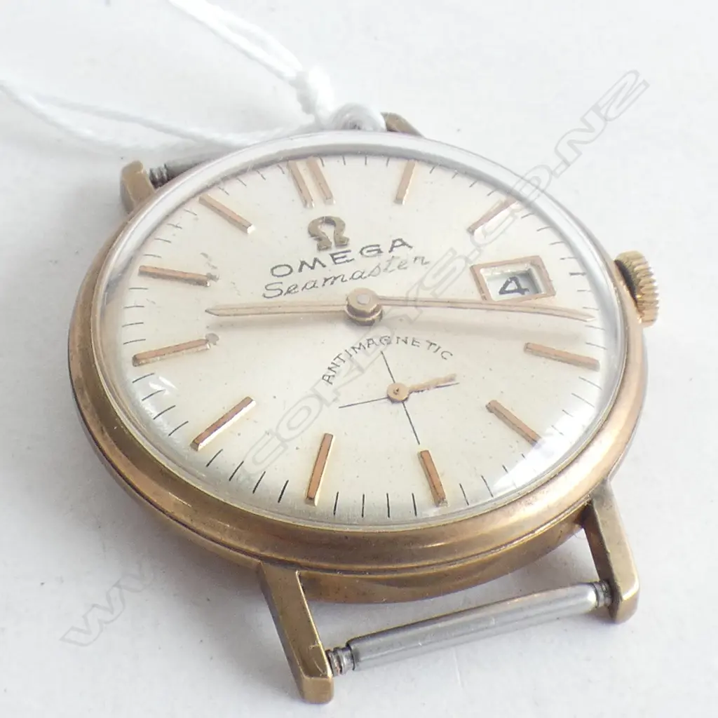 EARLY COPY WATCH MARKED OMEGA & 18k BUT NOT GOLD & NOT OMEGA Image 1++