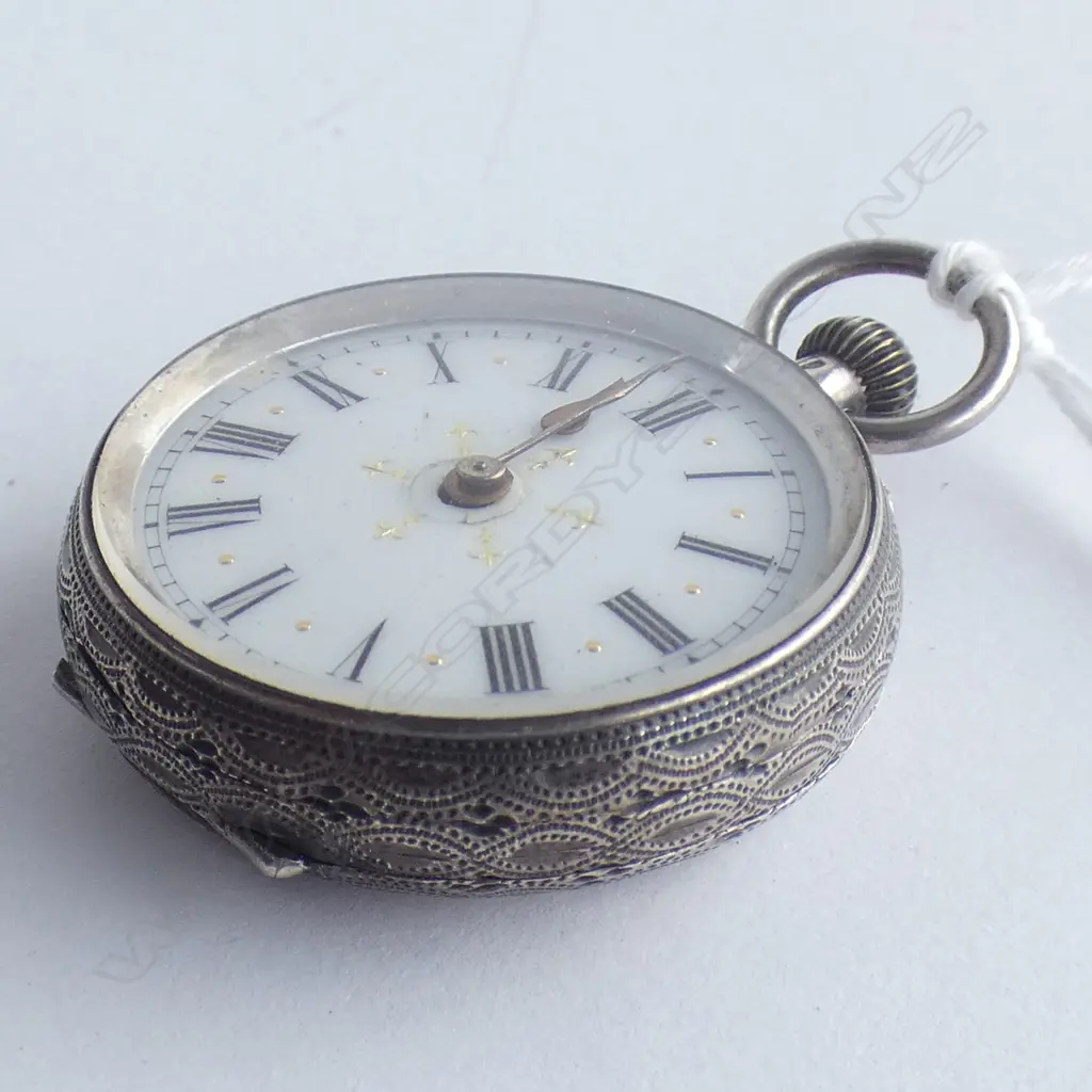 ANTIQUE SILVER OPEN FACE LADIES POCKET WATCH  Image 1++