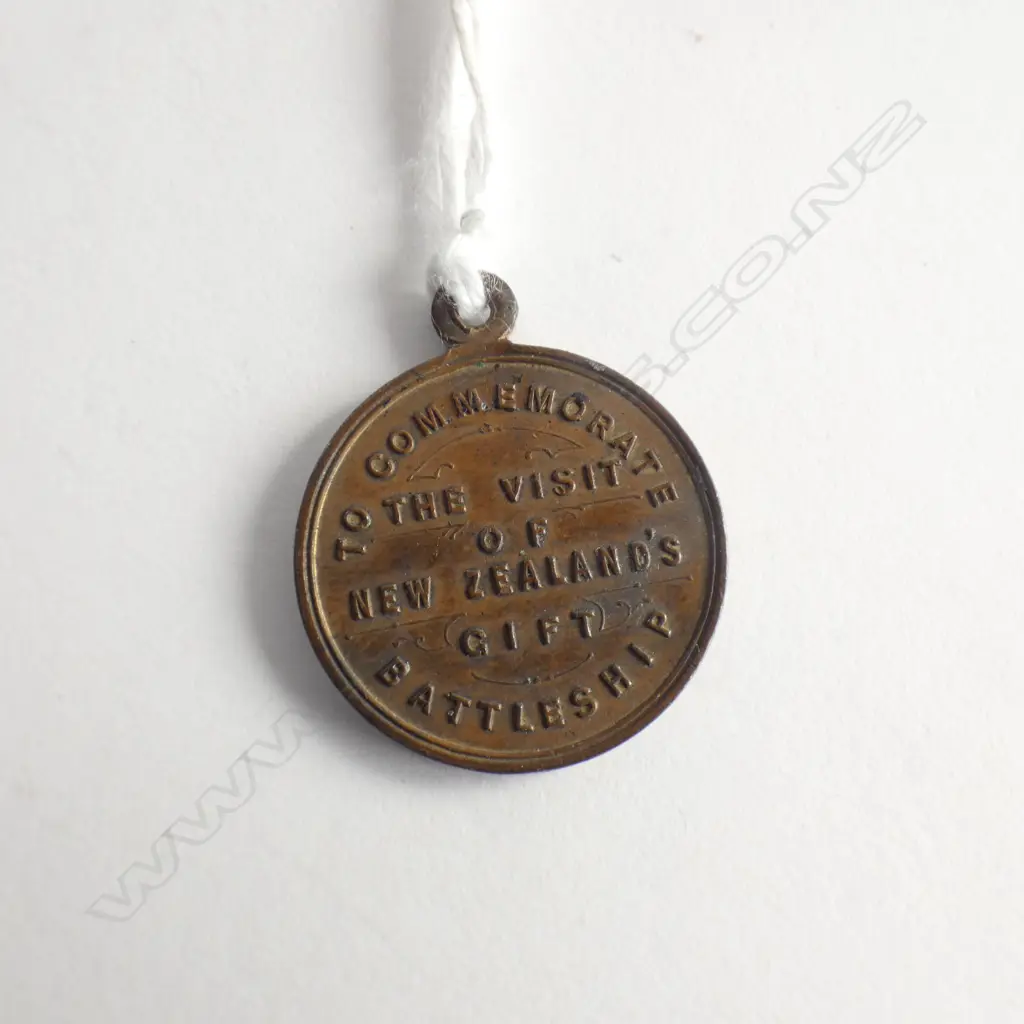 HMS NEW ZEALAND 1913 COMM. VISIT MEDALLION Image 1++