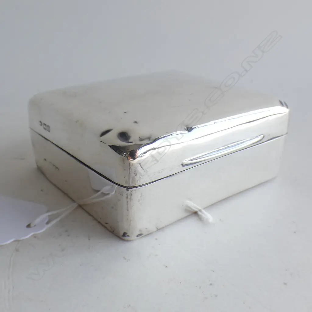 STG SILVER CIGARETTE BOX LONDON 1909 Image 1++