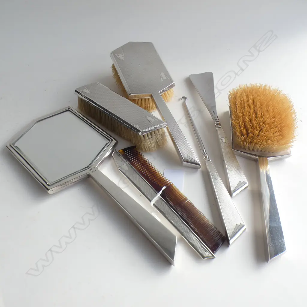 7 PCE STG SILVER DRESSING SET SHEFFIELD MID 1930s Image 1++