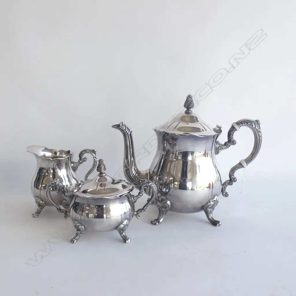 3 PCE SHERWOOD SILVER PLATE TEA SET;  TEAPOT, LIDDED SUGAR & JUG Image 1++