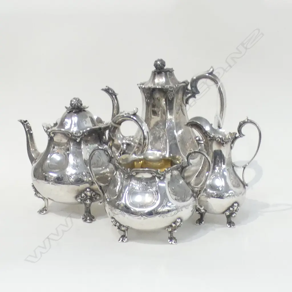 VINTAGE 4 PC SILVER PLATE TEA & COFFEE SET; TEAPOT, COFFEE POT, SUGAR BOWL & MILK JUG Image 1++