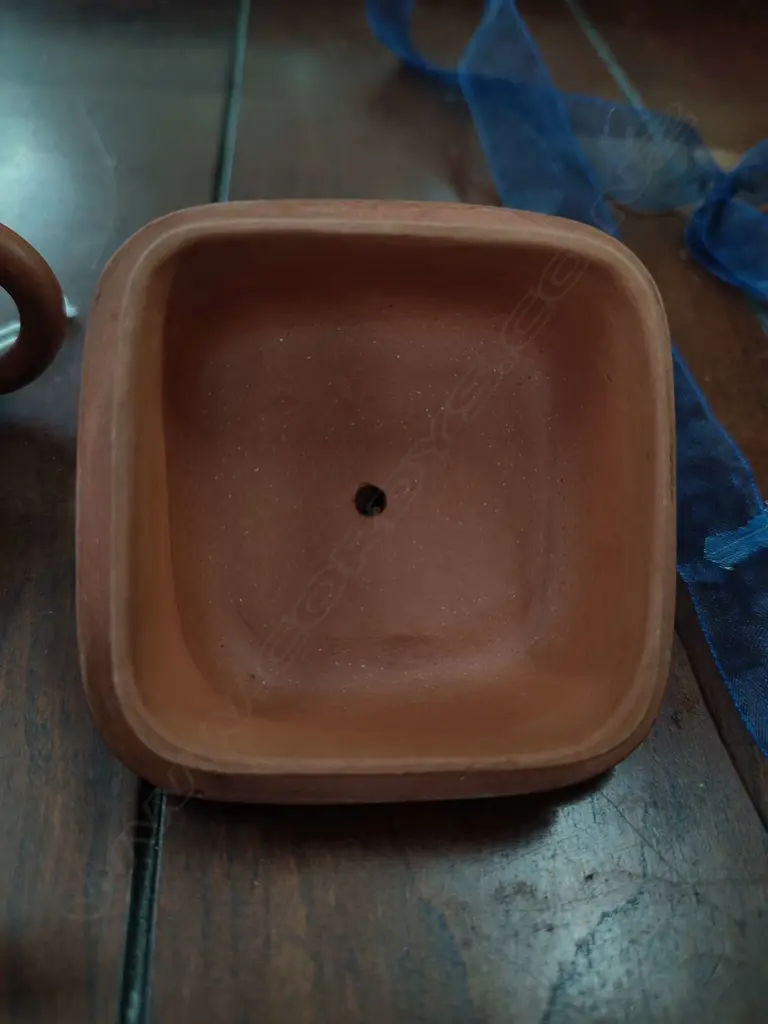 ORIENTAL TERRACOTTA TEAPOT & 4 CUPS  Image 1++