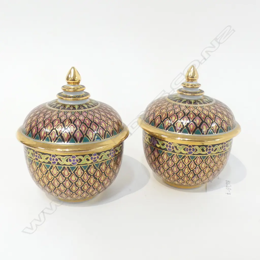 PAIR ORIENTAL HAND PAINTED BENJARONG CONTAINERS DIA 85MM Image 1++
