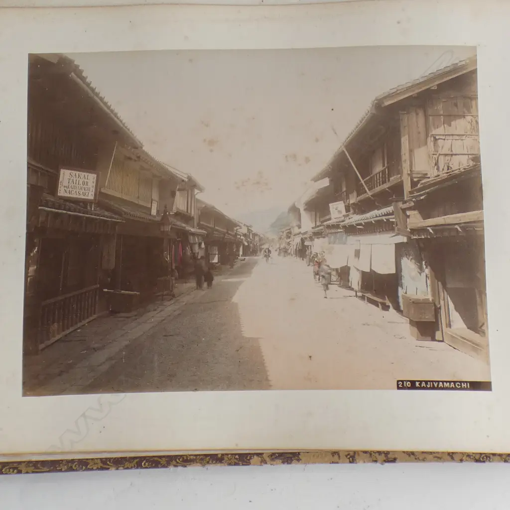 JAPANESE 19thC PHOTO PRINT ALBUM Image 1++