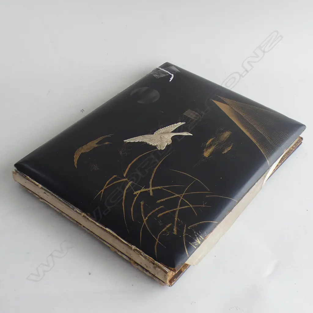 JAPANESE 19thC PHOTO PRINT ALBUM Image 1++