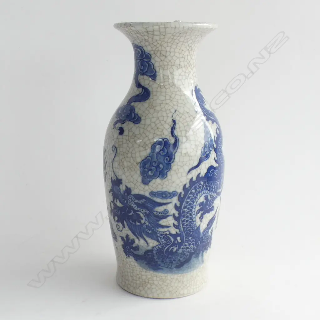 ORIENTAL CRACKLE GLAZE VASE - DRAGON PATTERN H 230MM Image 1++