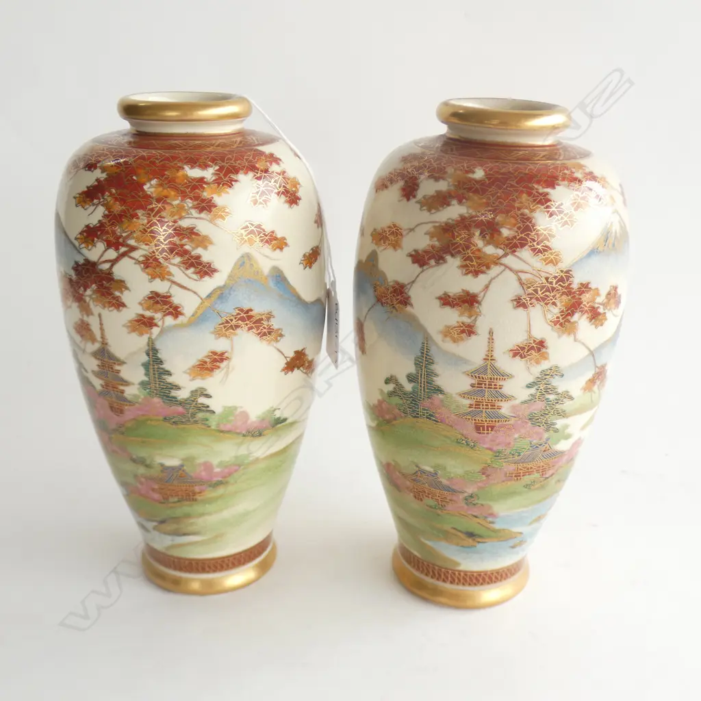 2 x KOBE SATSUMA VASES H. 220mm Image 1++