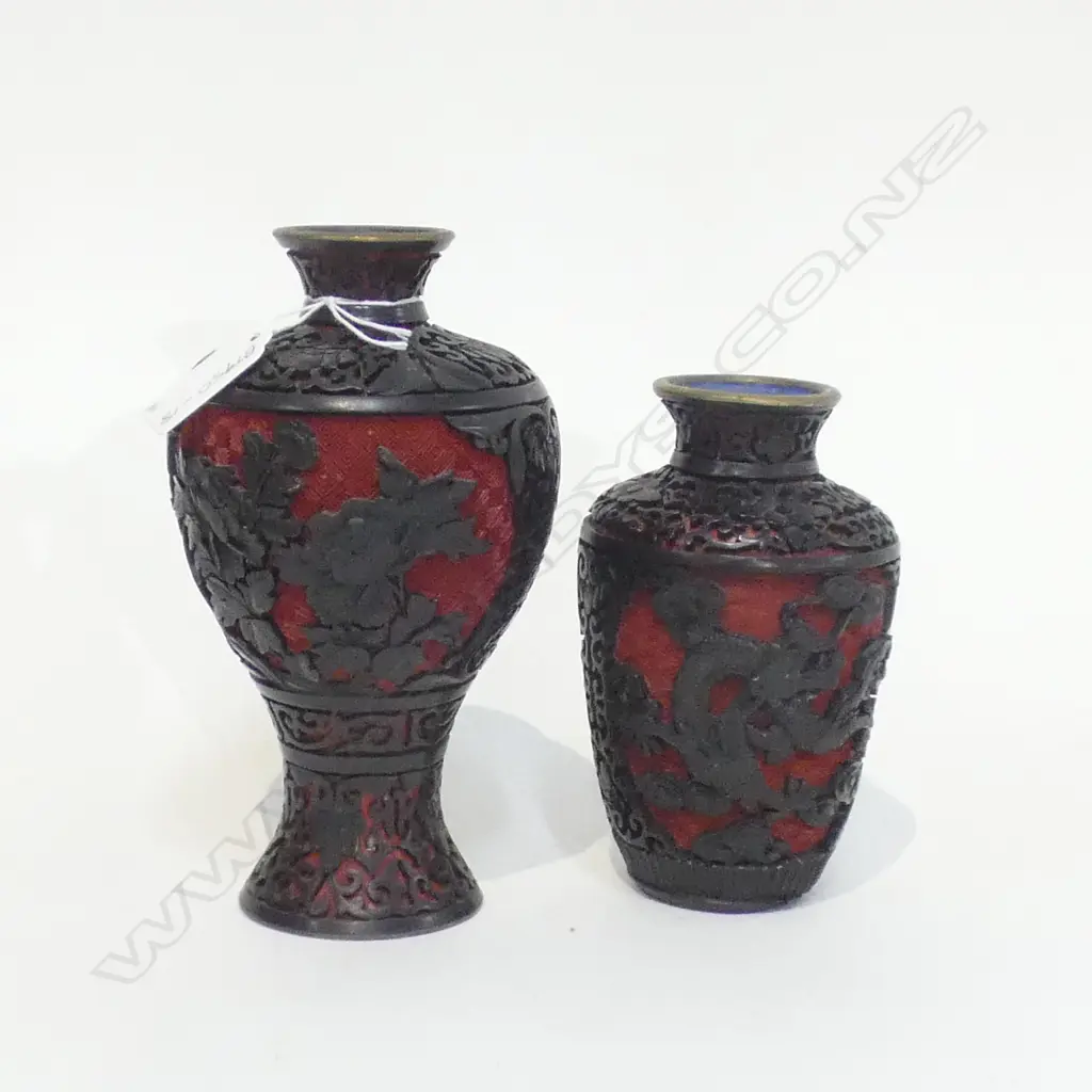 TWO CINNABAR VASE’S H.120mm-170mm Image 1++