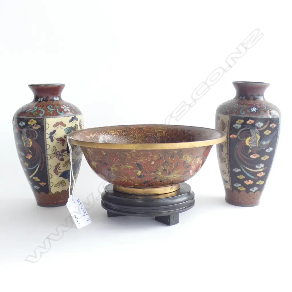 PR CLOISONNE VASES BOTH AF + BOWL ON STAND 180mm dia Image 1++