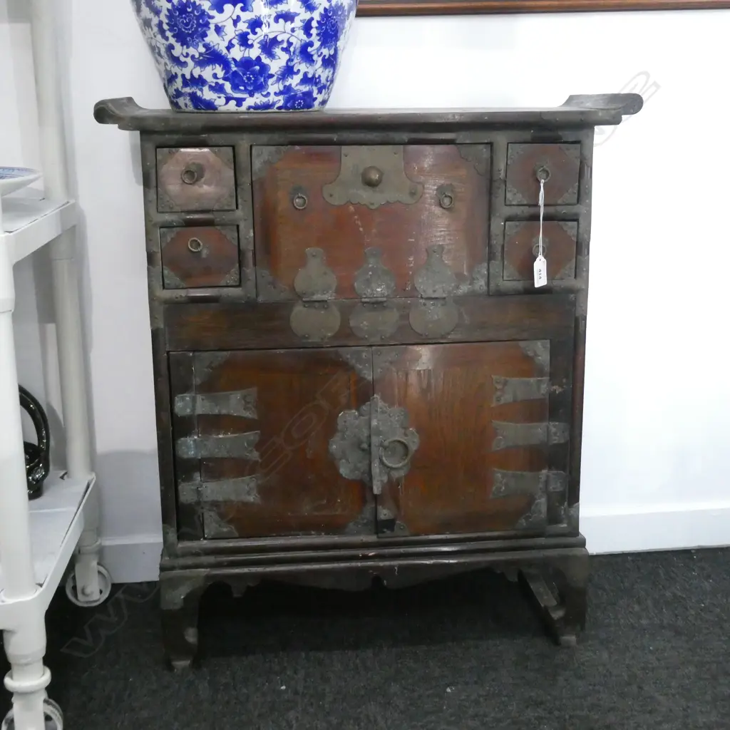 VINTAGE KOREAN CHEST AF 610x260x680mm Image 1++