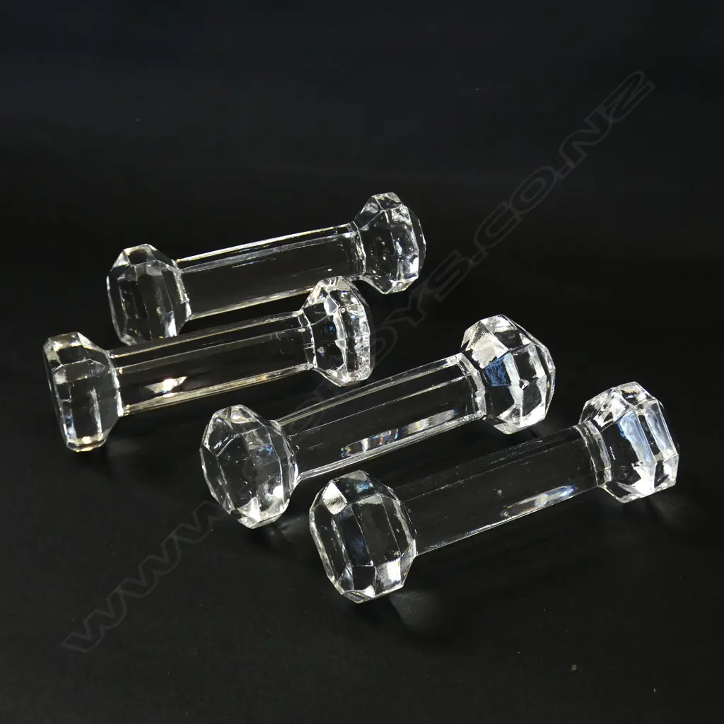 2 PAIR CRYSTAL KNIFE RESTS Image 1++