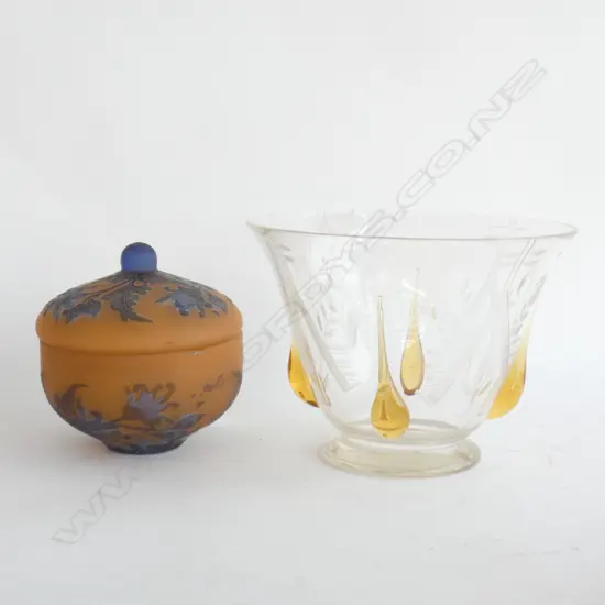 'GALLE' SIGNED GLASS LIDDED BOX (DIA 130mm) + CRYSTAL ETCHED  BOWL WITH AMBER GLASS APPLIED TENDRILS (DIA 200MM) ...