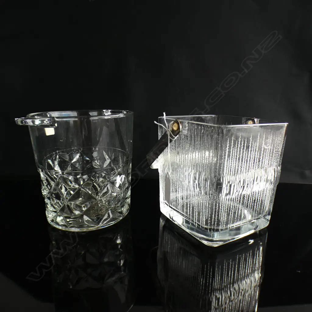 2 ICE BUCKETS; LUMINARC FRANCE & OTHER w. ICE DESIGN H.135mm Image 1++