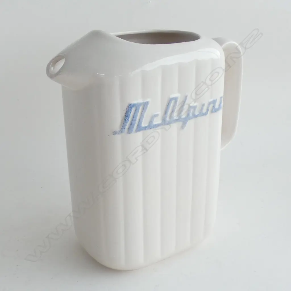 CROWN LYNN MCALPINE FRIDGE JUG H.225mm Image 1++