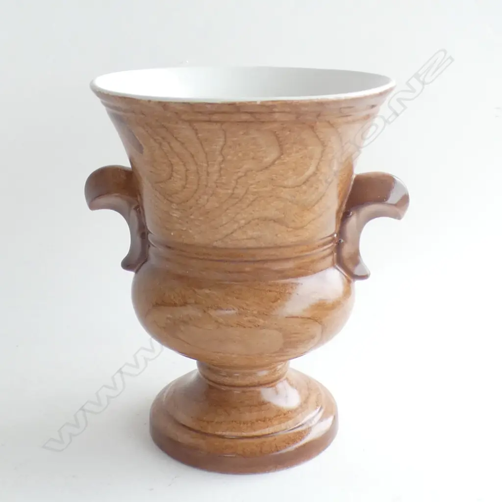 TITIAN STUDIO WOOD GRAIN VASE H.225mm Image 1++