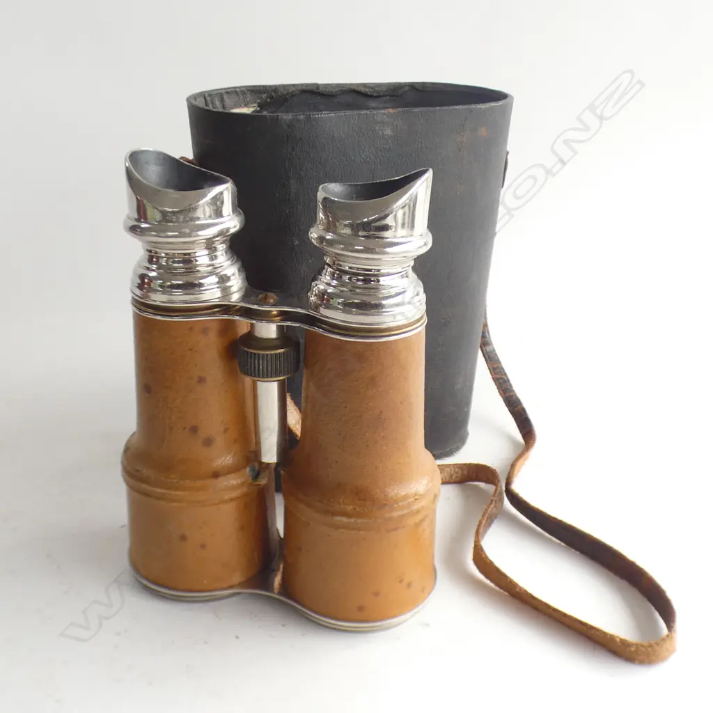 EARLY 1900'S LEATHER & CHROME CHEVALIER PARIS DAY NIGHT BINOCULARS + CASE FROM WORLD WAR 1 ERA H. 170mm Image 1++