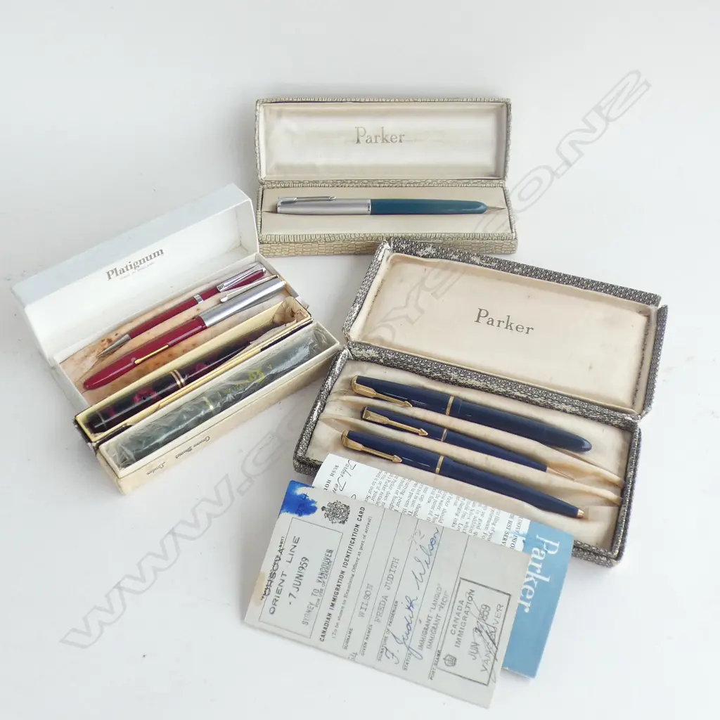 5 CASED PENS; PARKER ETC Image 1++