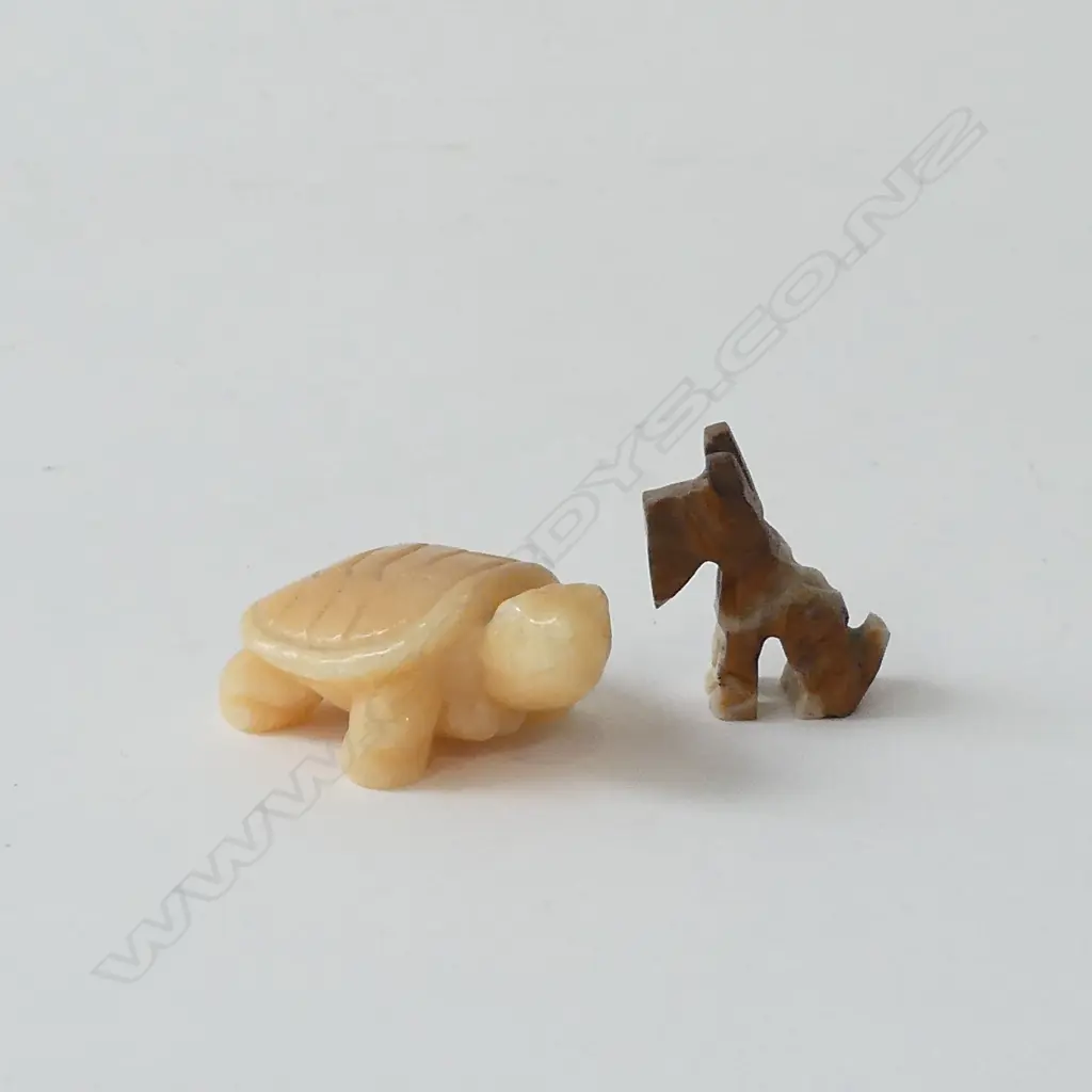 JASPIS SCOTTY DOG (H32MM) & JASPIS GELB TURTLE (L55MM) Image 1++