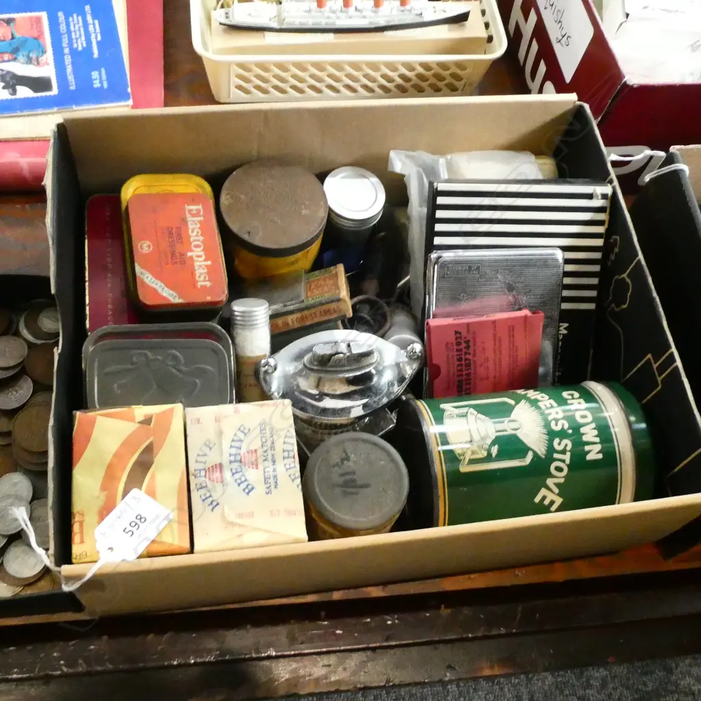 BOX LOT ASST. VINTAGE ITEMS; MATCHES, LIGHTERS ETC Image 1++